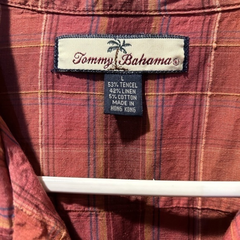 Mens Tommy Bahama shirt - Picture 2 of 3